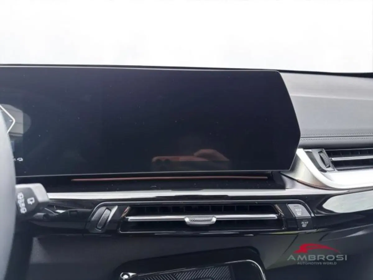 BMW X1 nuova a Perugia (10)