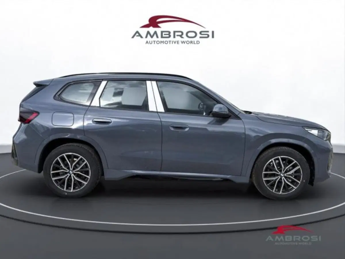 BMW X1 nuova a Perugia (5)