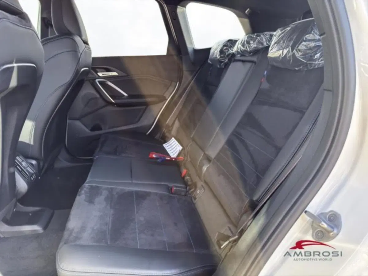 BMW X1 nuova a Perugia (11)