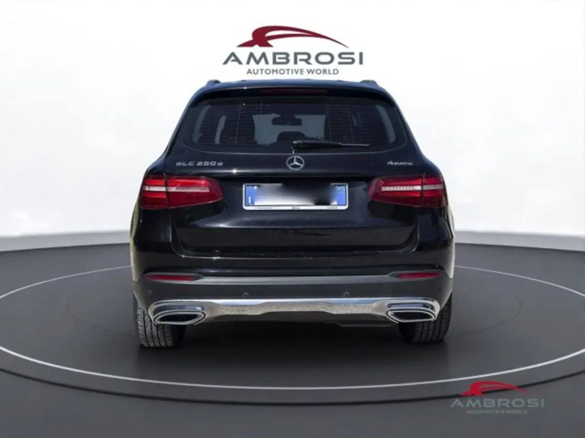 Mercedes-Benz GLC SUV usata a Perugia (8)