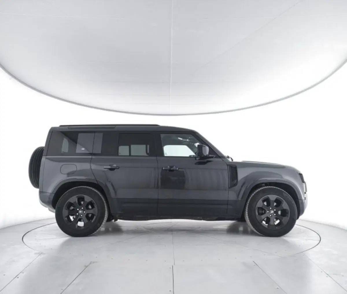 Land Rover Defender usata a Perugia (6)