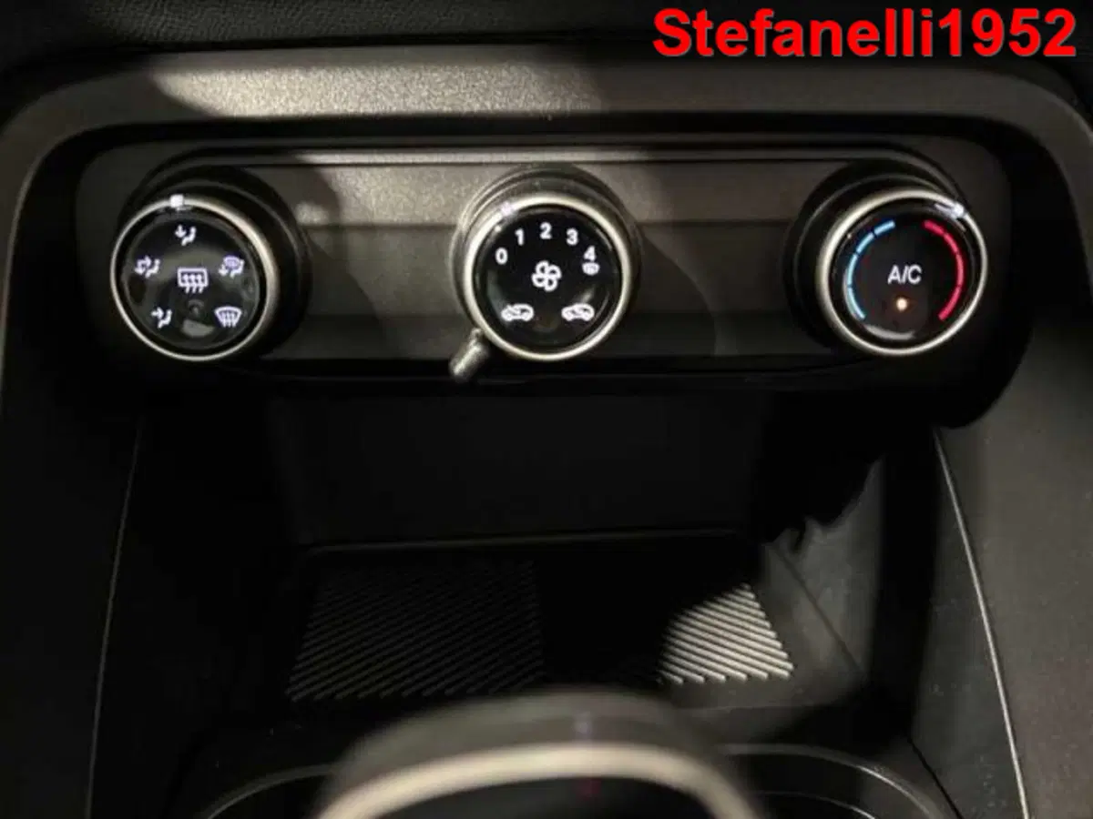 Citroen C3 Aircross nuova a Bologna (17)