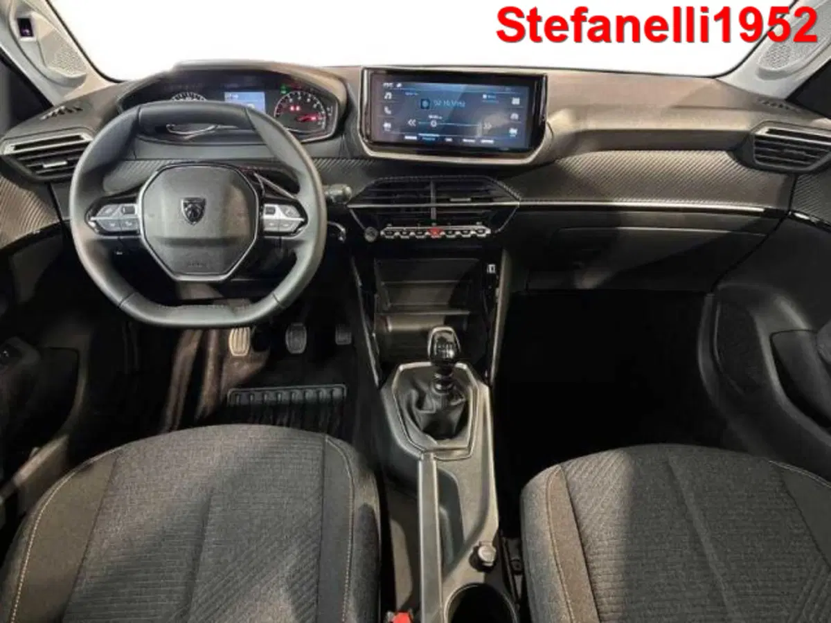 Peugeot 208 nuova a Bologna (13)