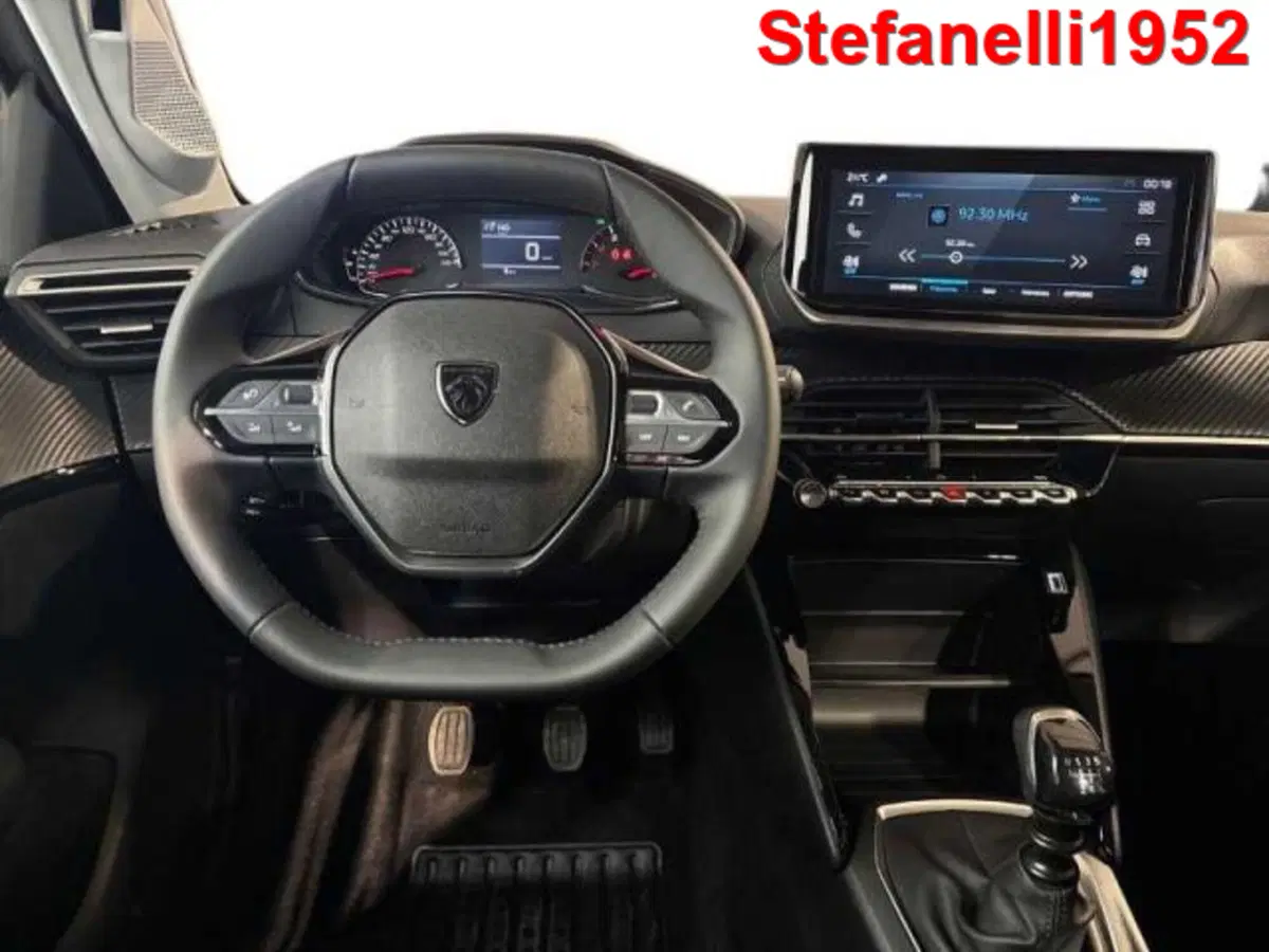 Peugeot 208 nuova a Bologna (14)