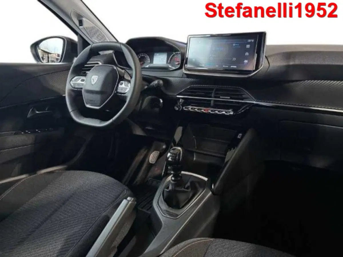 Peugeot 208 nuova a Bologna (15)