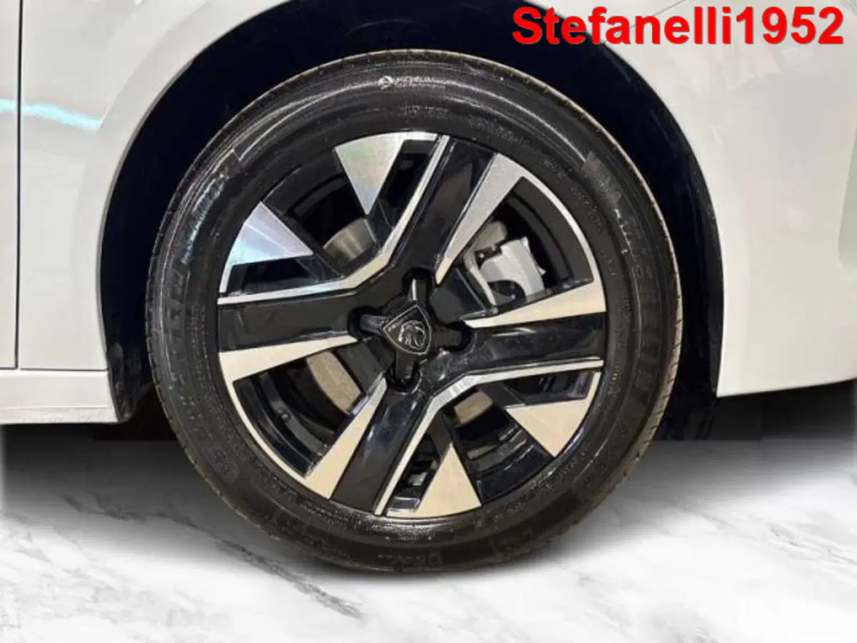 Peugeot 208 nuova a Bologna (8)