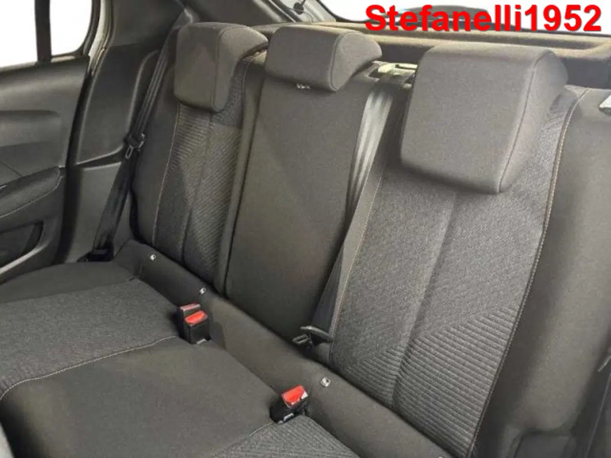 Peugeot 208 nuova a Bologna (9)