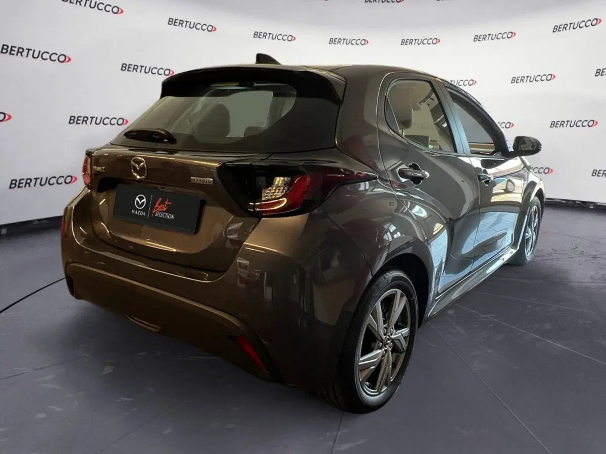 Mazda Mazda2 Hybrid nuova a Verona (4)