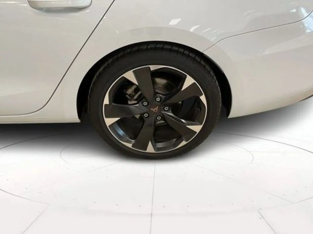 Cupra Leon Station Wagon usata a Vicenza (17)