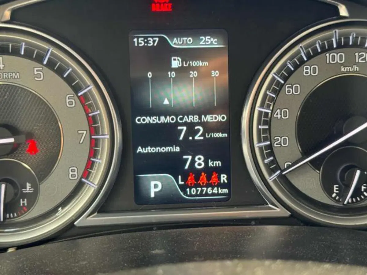 Suzuki Vitara usata a Vercelli (11)