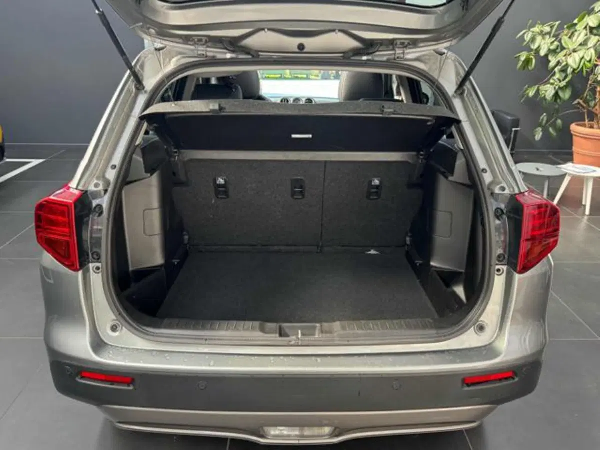 Suzuki Vitara usata a Vercelli (18)