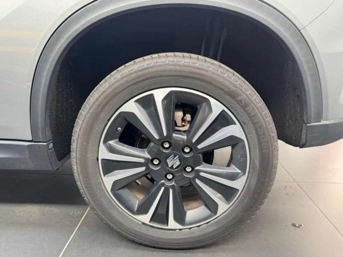 Suzuki Vitara usata a Vercelli (19)