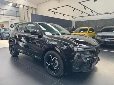Alfa Romeo Junior 1.2 ibrida Q4 Intensa 145cv edct6 nuova a Vercelli