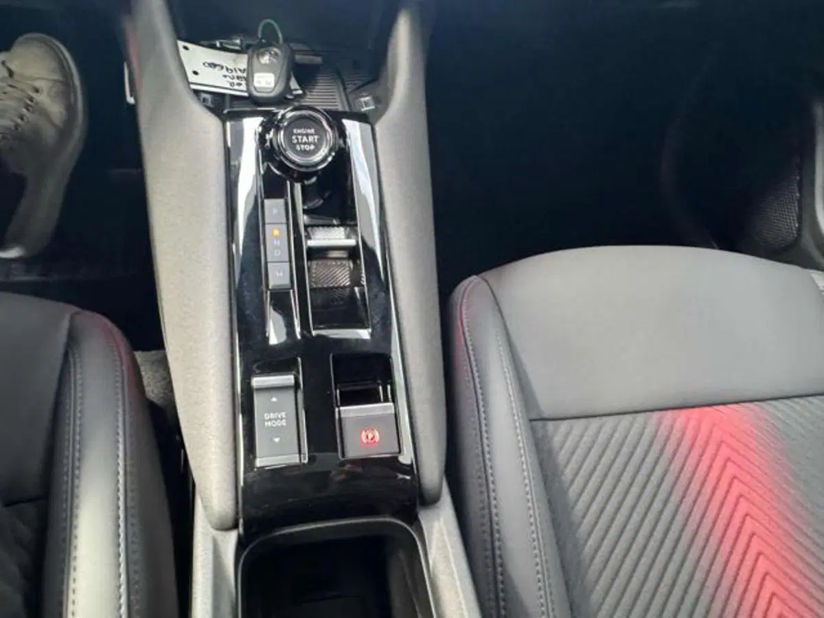 Alfa Romeo Junior nuova a Vercelli (18)