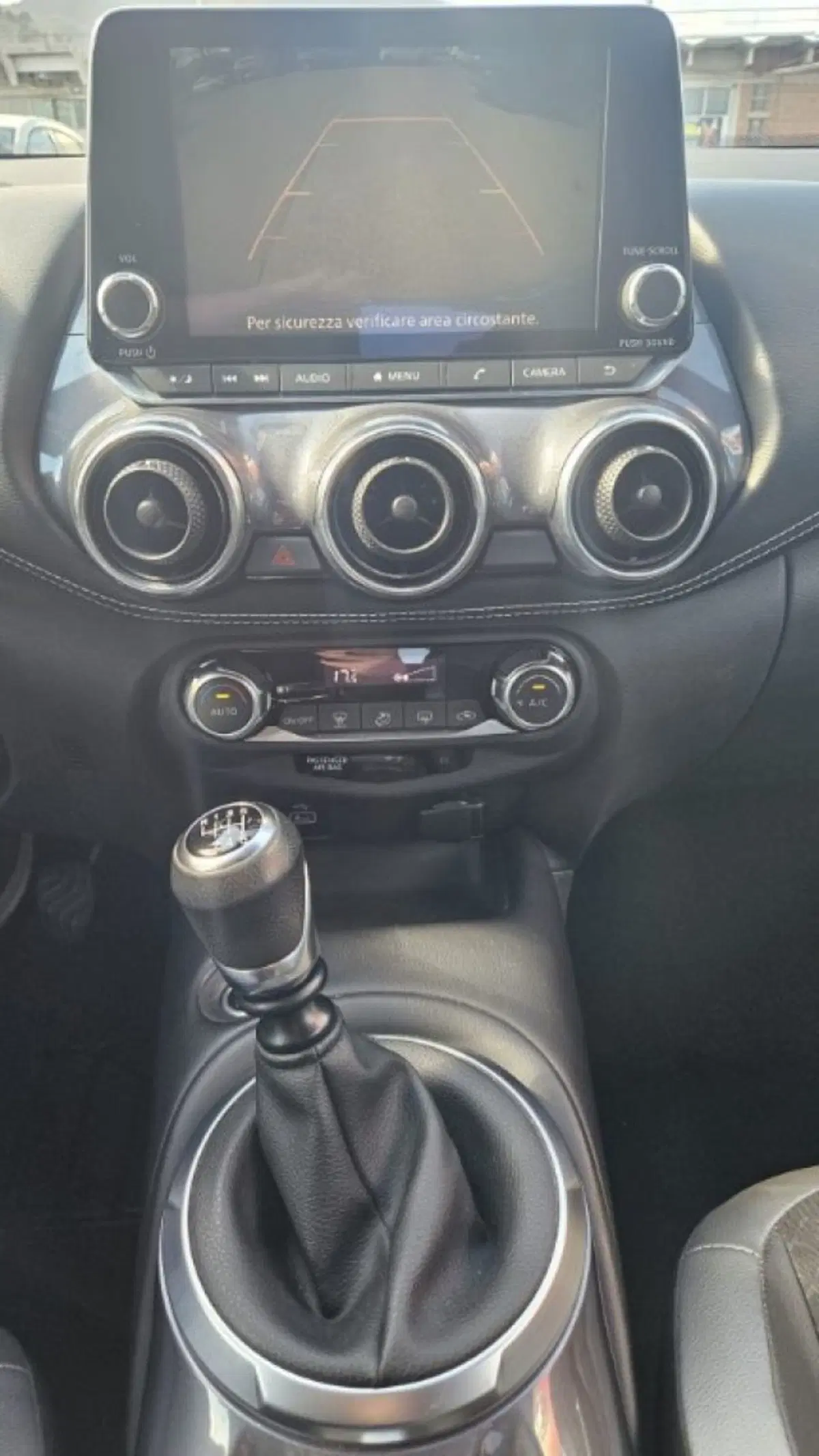 Nissan Juke usata a Lucca (12)