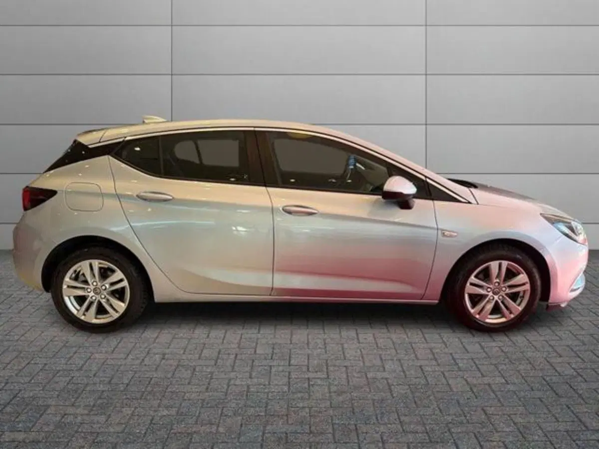 Opel Astra usata a Sassari (5)