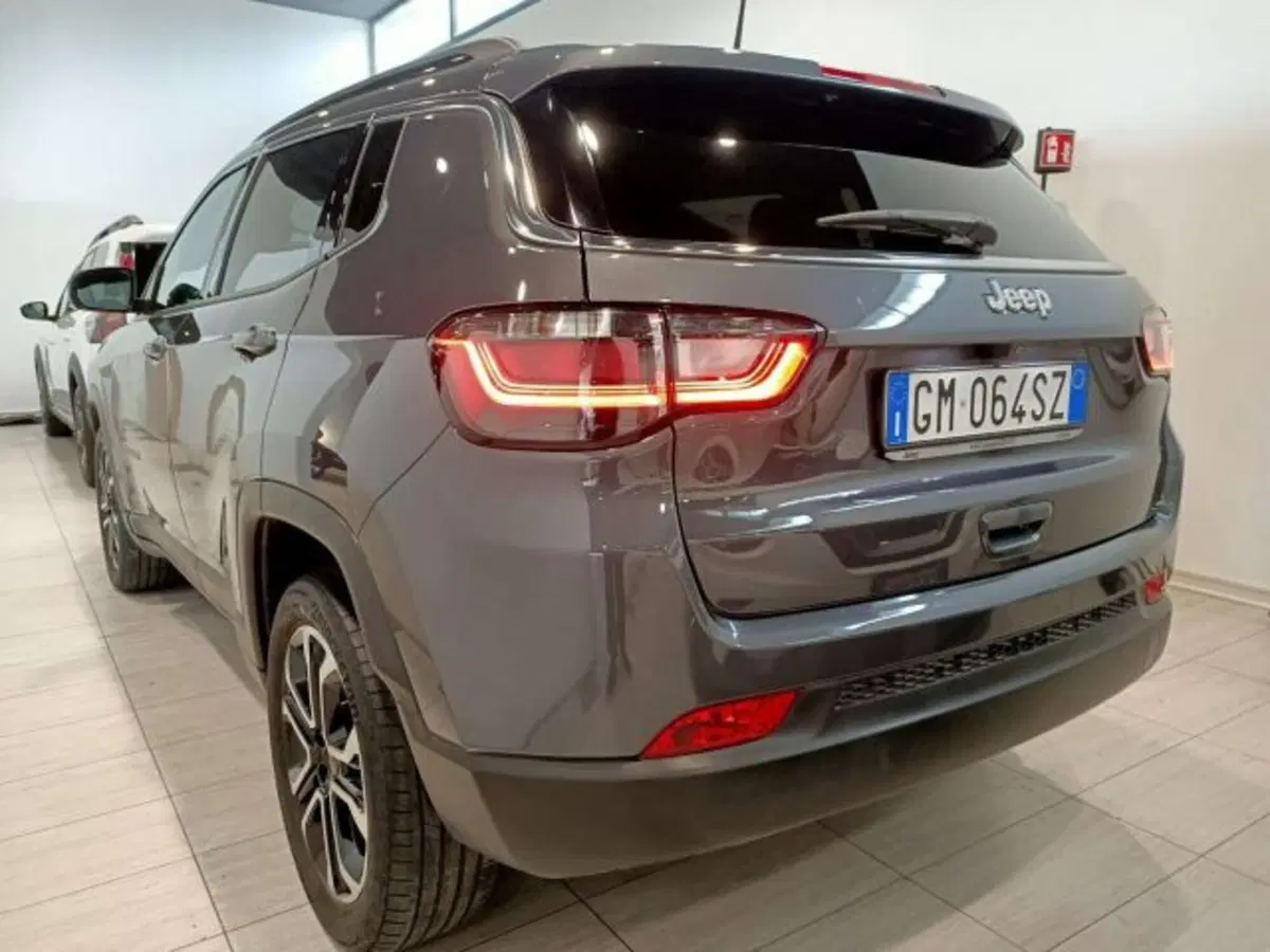 Jeep Compass usata a Firenze (6)