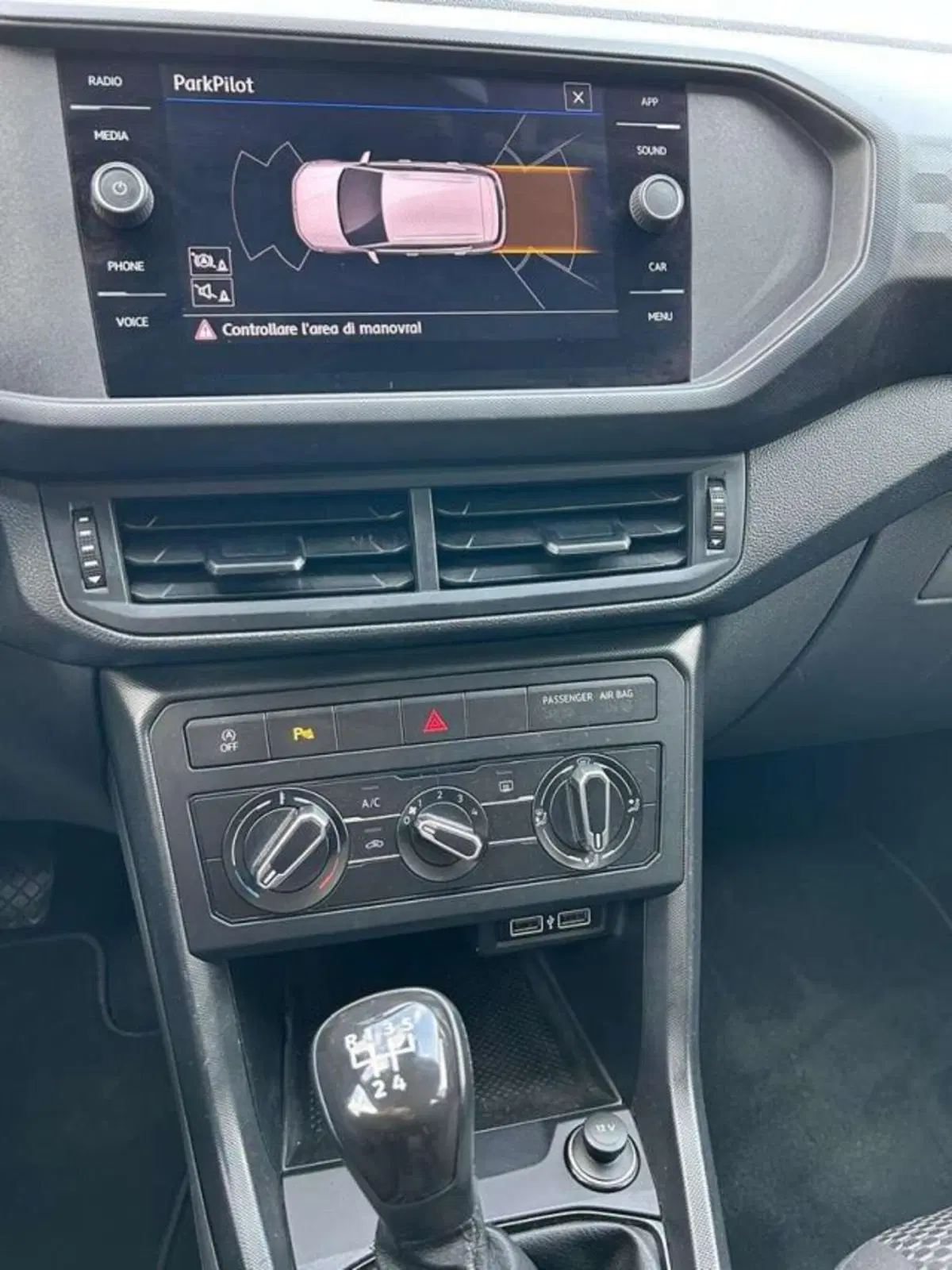 Volkswagen T-Cross usata a Firenze (14)