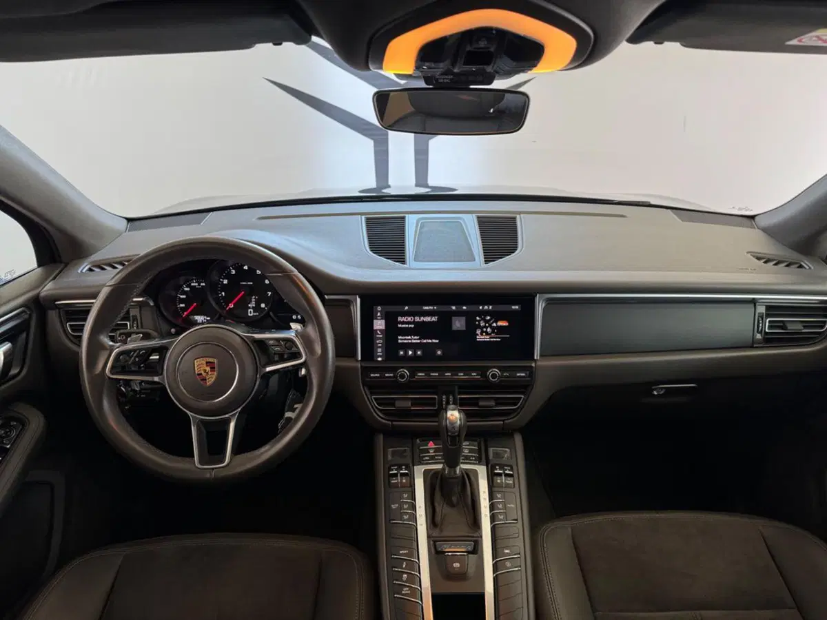 Porsche Macan usata a Varese (10)