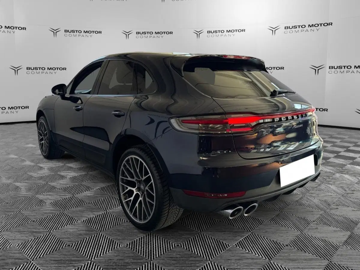 Porsche Macan usata a Varese (5)