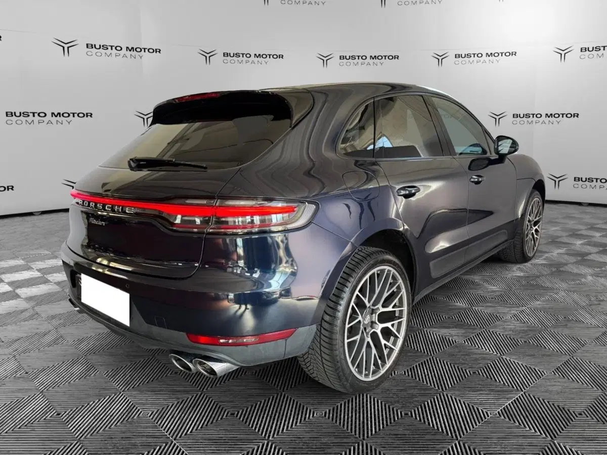 Porsche Macan usata a Varese (7)