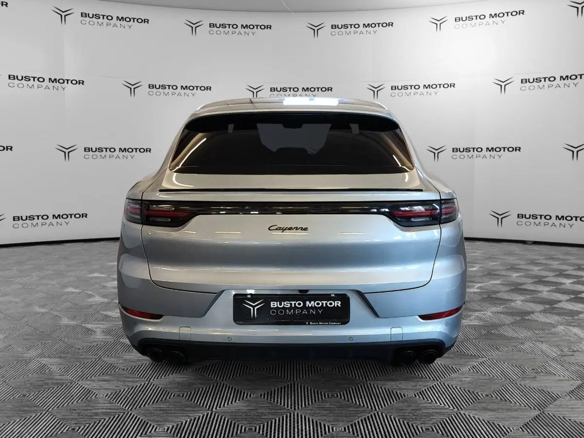 Porsche Cayenne usata a Varese (5)