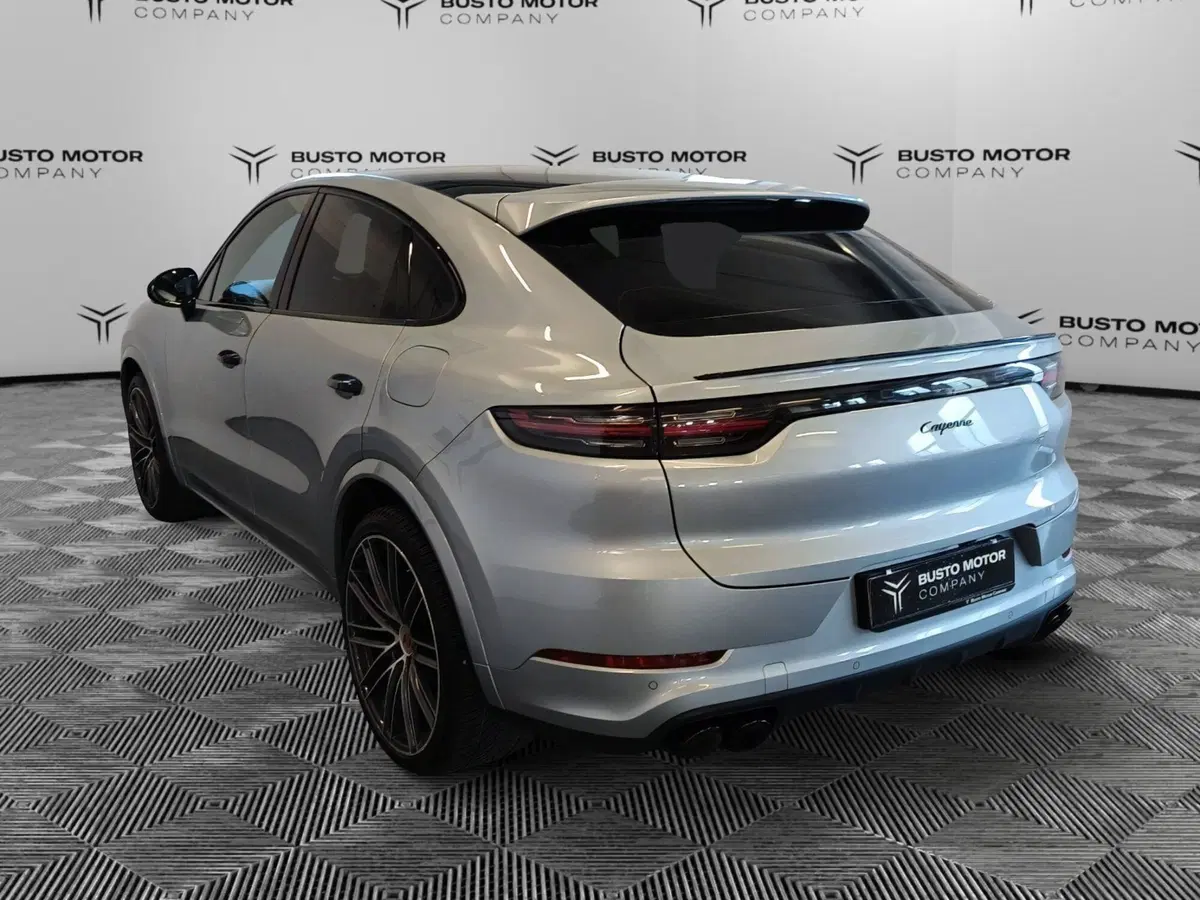 Porsche Cayenne usata a Varese (6)