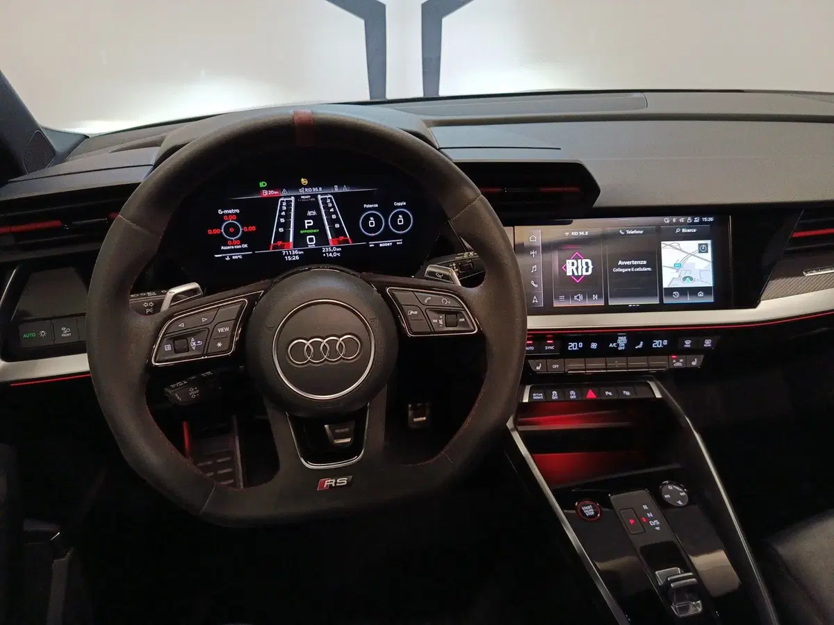 Audi RS 3 Sportback usata a Varese (12)