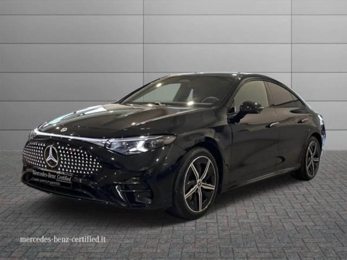 Mercedes-Benz CLA EQ usata a Avellino