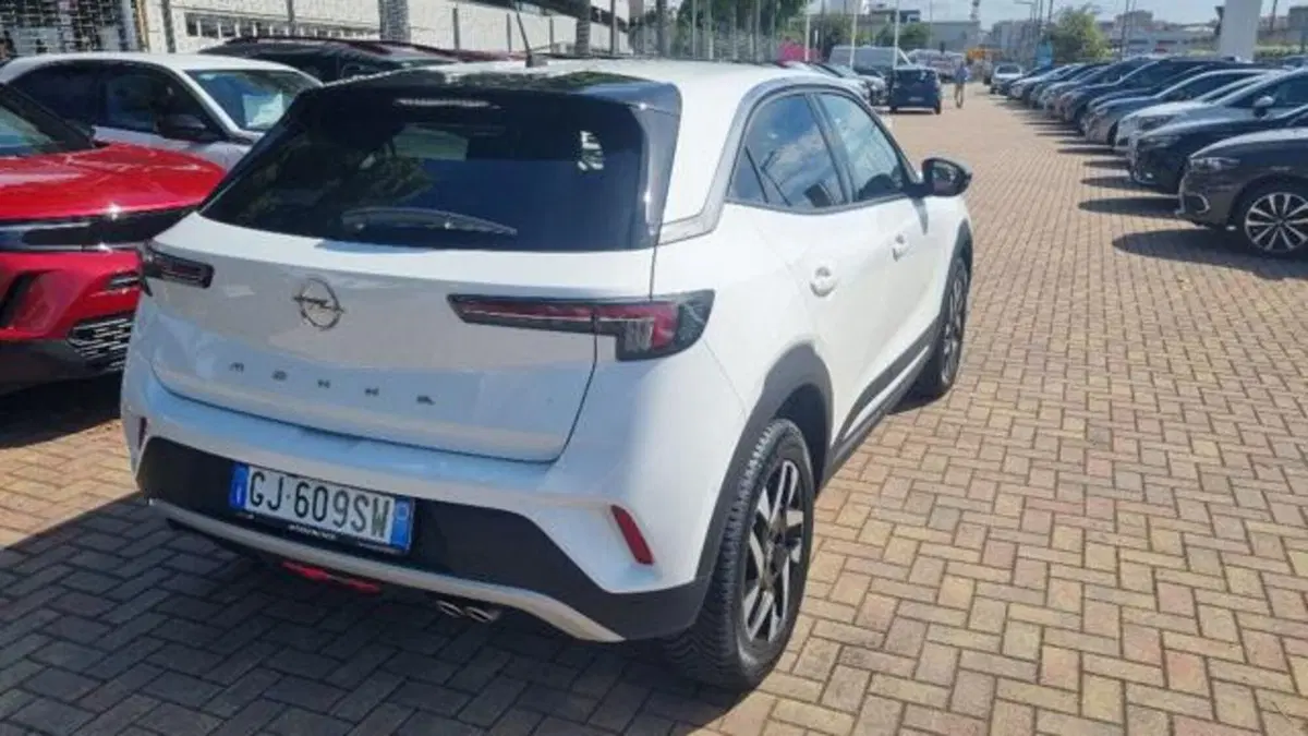 Opel Mokka usata a Savona (17)