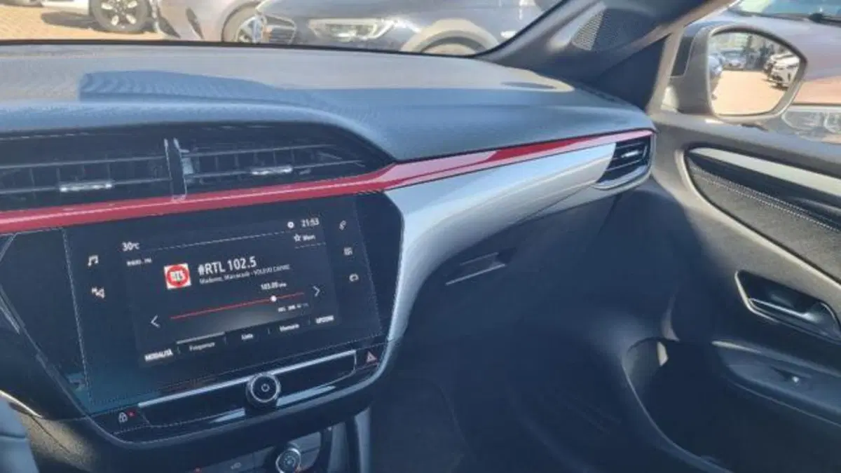 Opel Corsa usata a Savona (9)