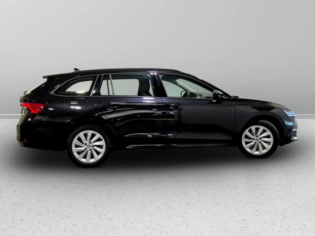 Skoda Octavia Station Wagon usata a Padova (5)