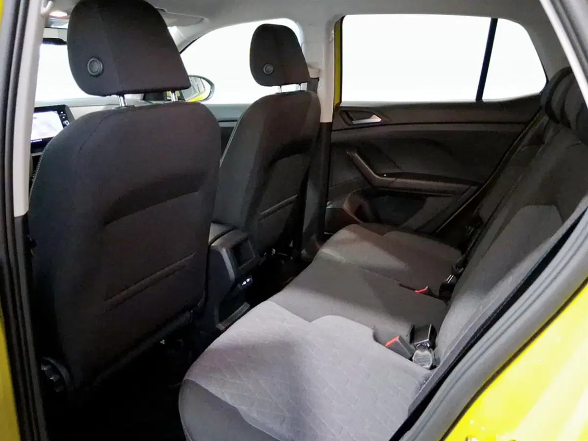 Volkswagen T-Cross usata a Padova (14)