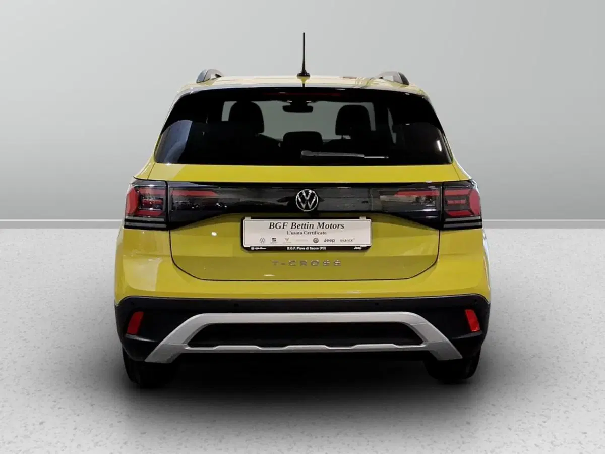 Volkswagen T-Cross usata a Padova (8)