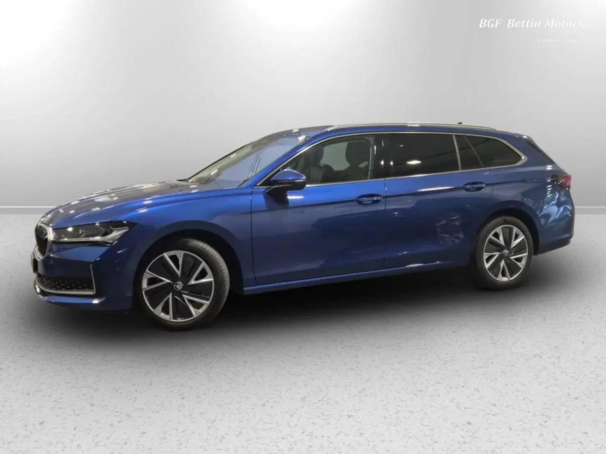 Skoda Superb Station Wagon usata a Padova (2)