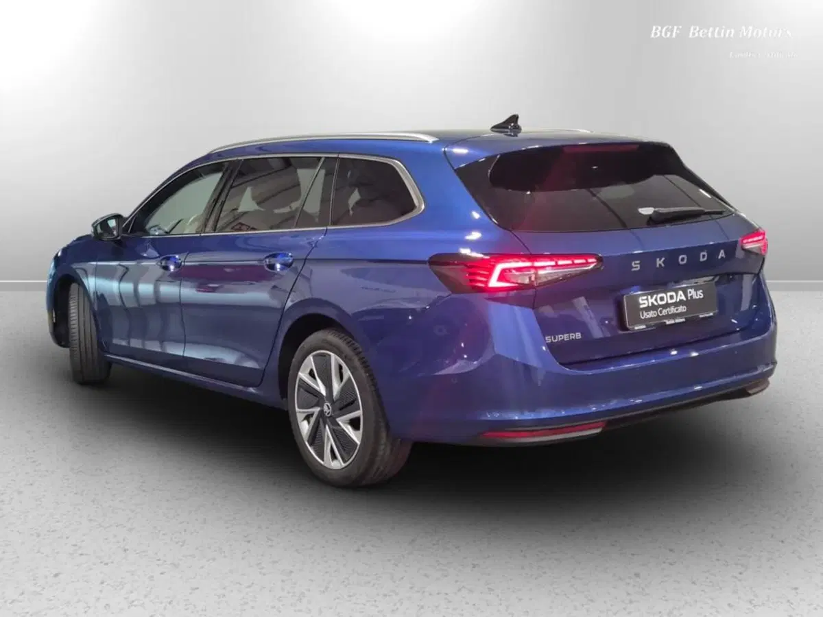 Skoda Superb Station Wagon usata a Padova (3)
