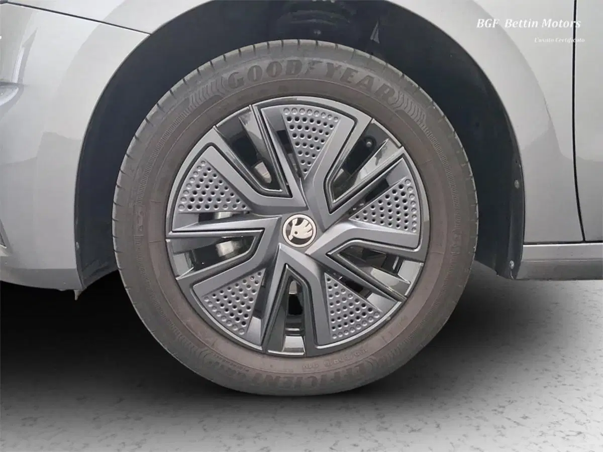 Skoda Fabia usata a Padova (9)