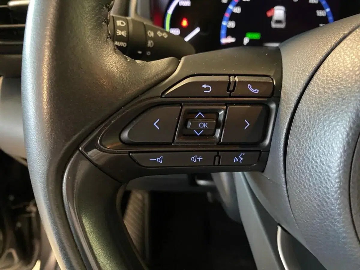 Toyota Yaris Cross usata a Torino (13)
