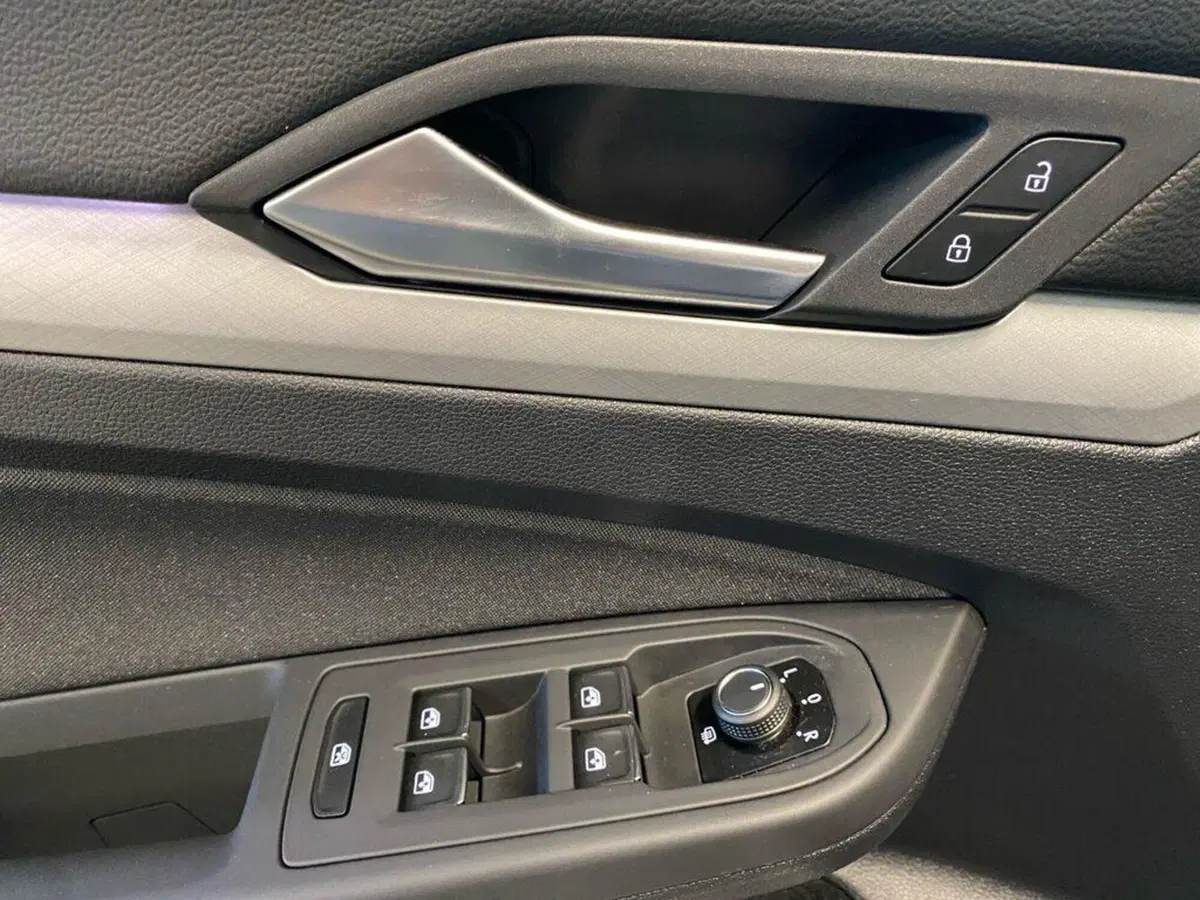 Volkswagen Golf Variant usata a Torino (12)
