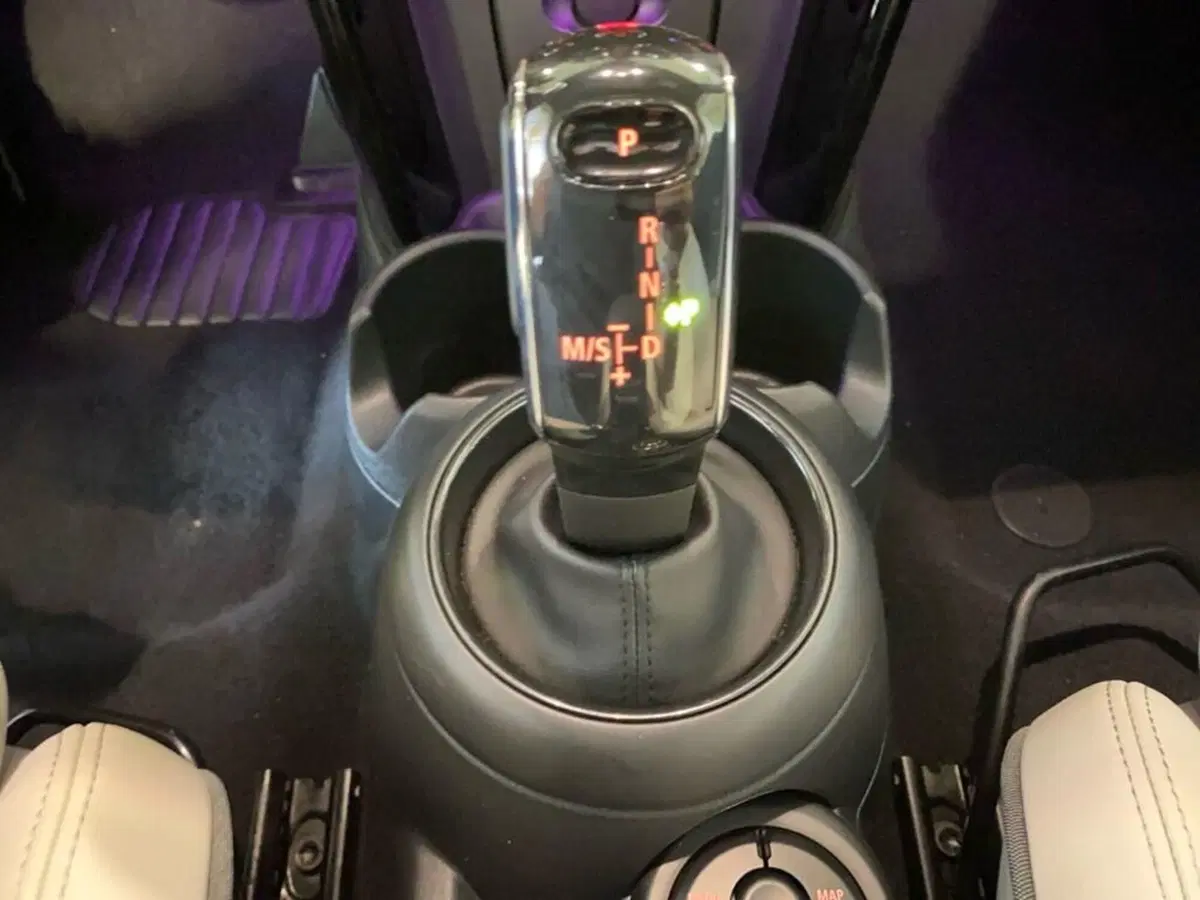 MINI Mini Cabrio usata a Torino (12)