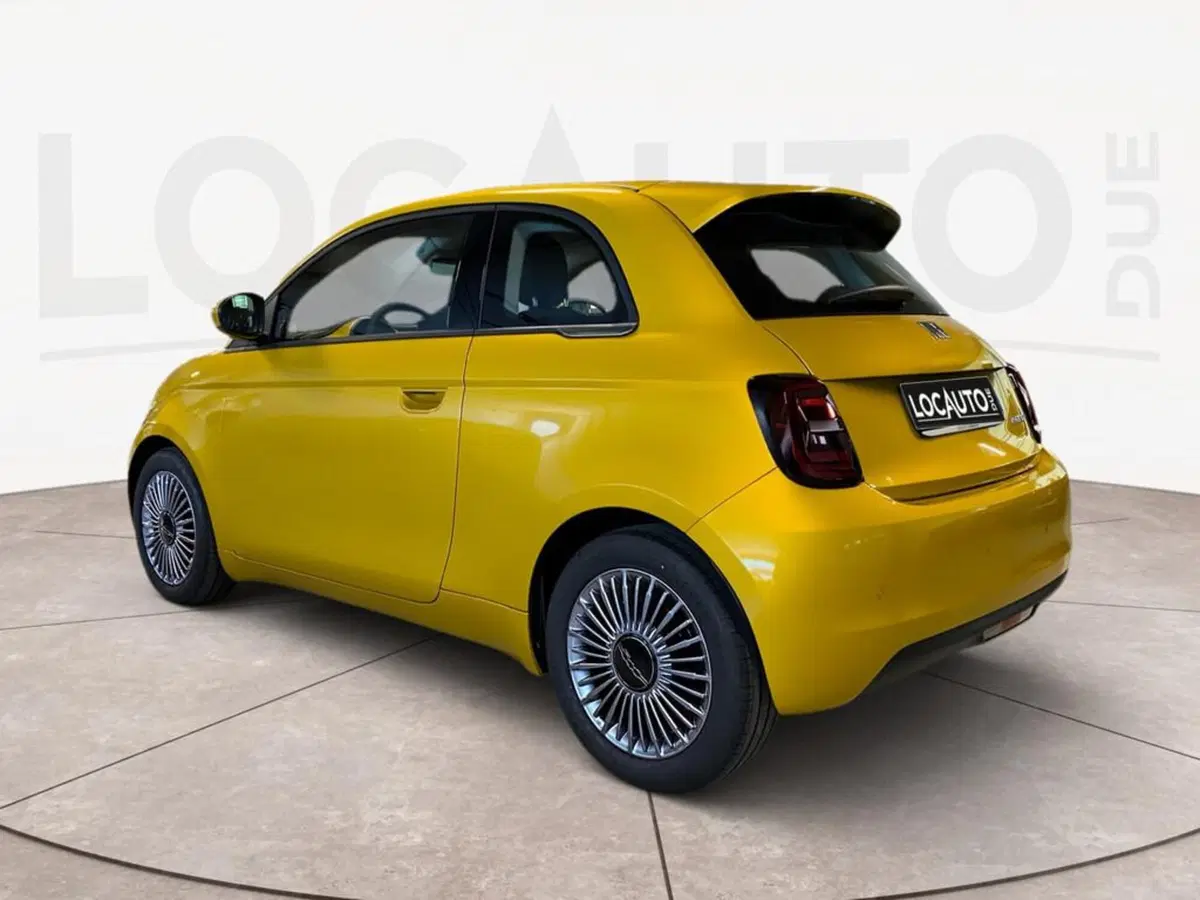 Fiat 500 nuova a Torino (5)