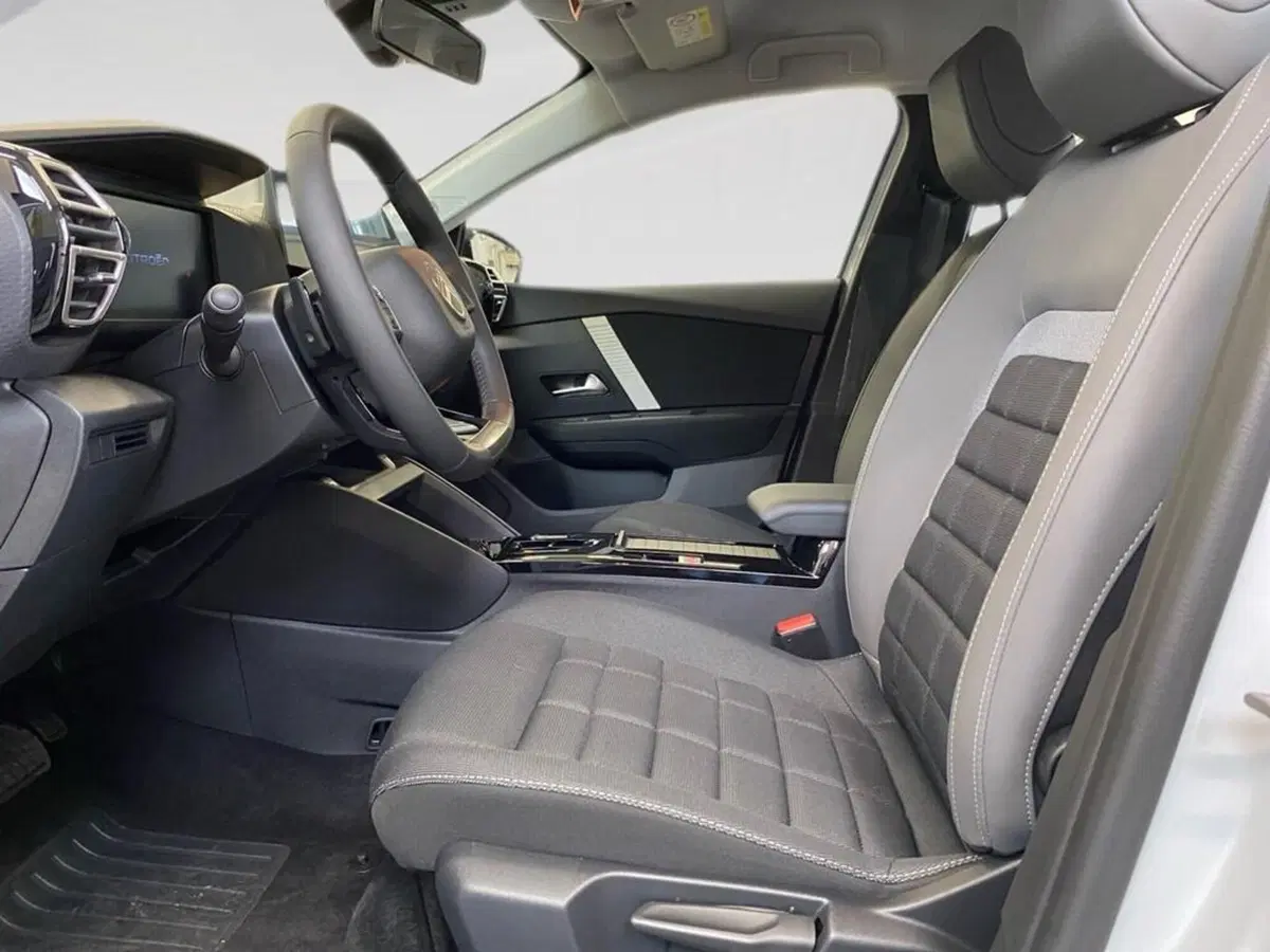 Citroen C4 nuova a Torino (7)
