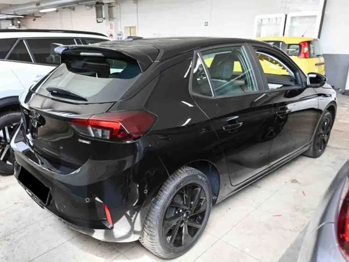 Opel Corsa nuova a Torino (3)