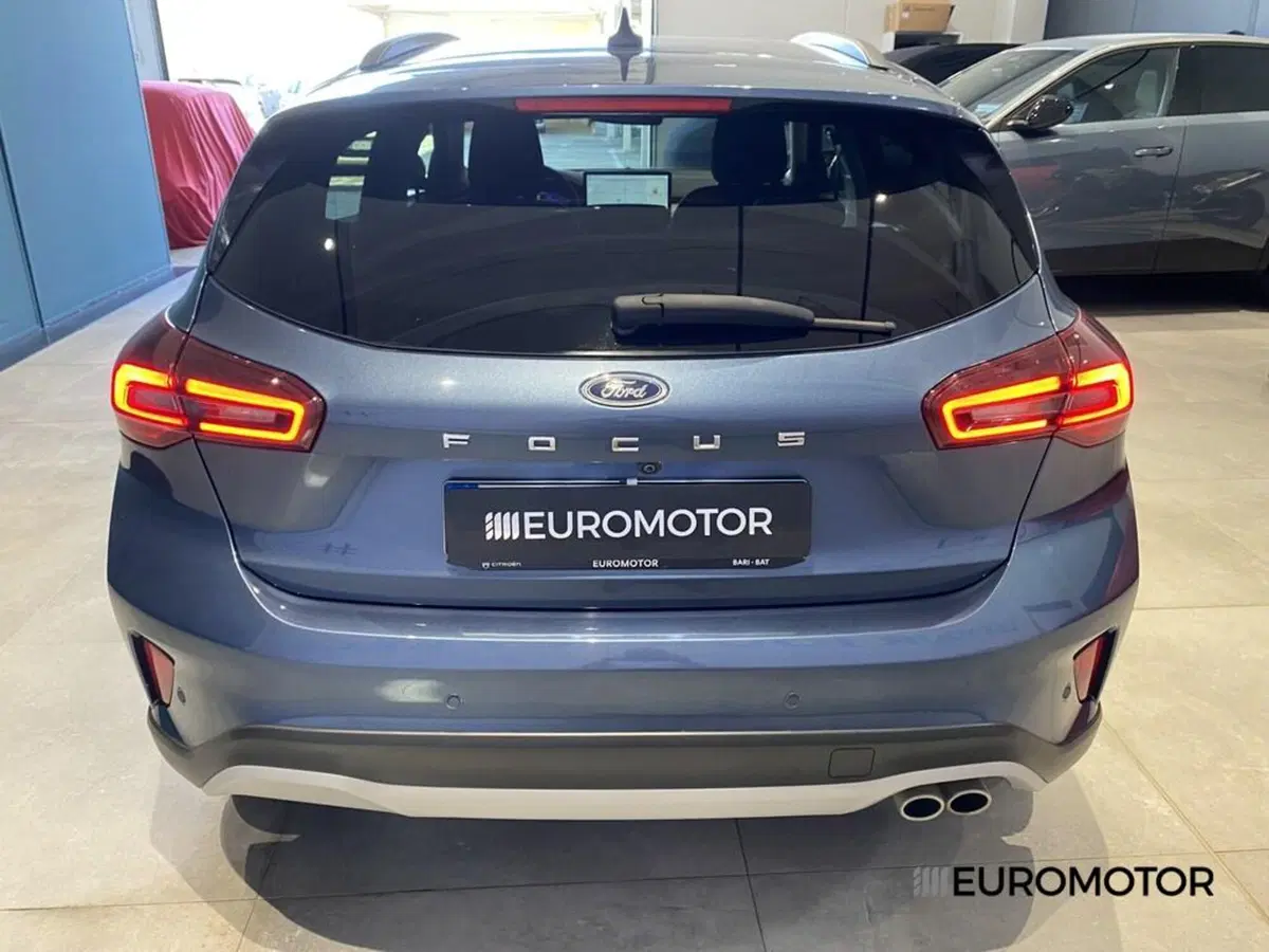 Ford Focus usata a Bari (10)