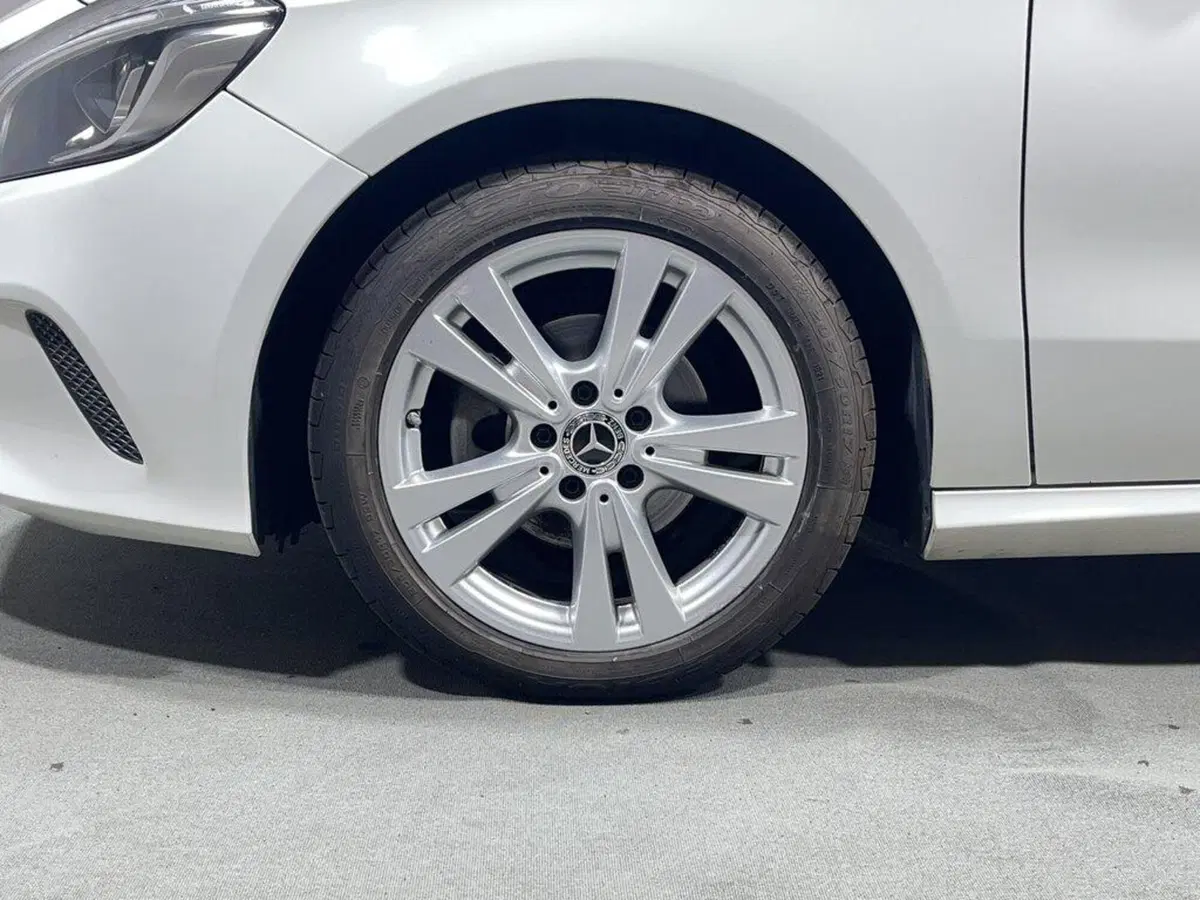 Mercedes-Benz Classe A usata a Sondrio (8)