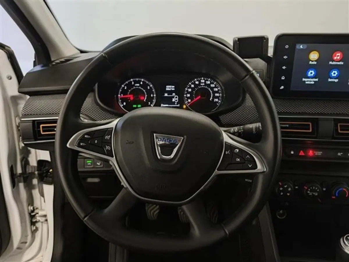 Dacia Sandero usata a Siena (10)