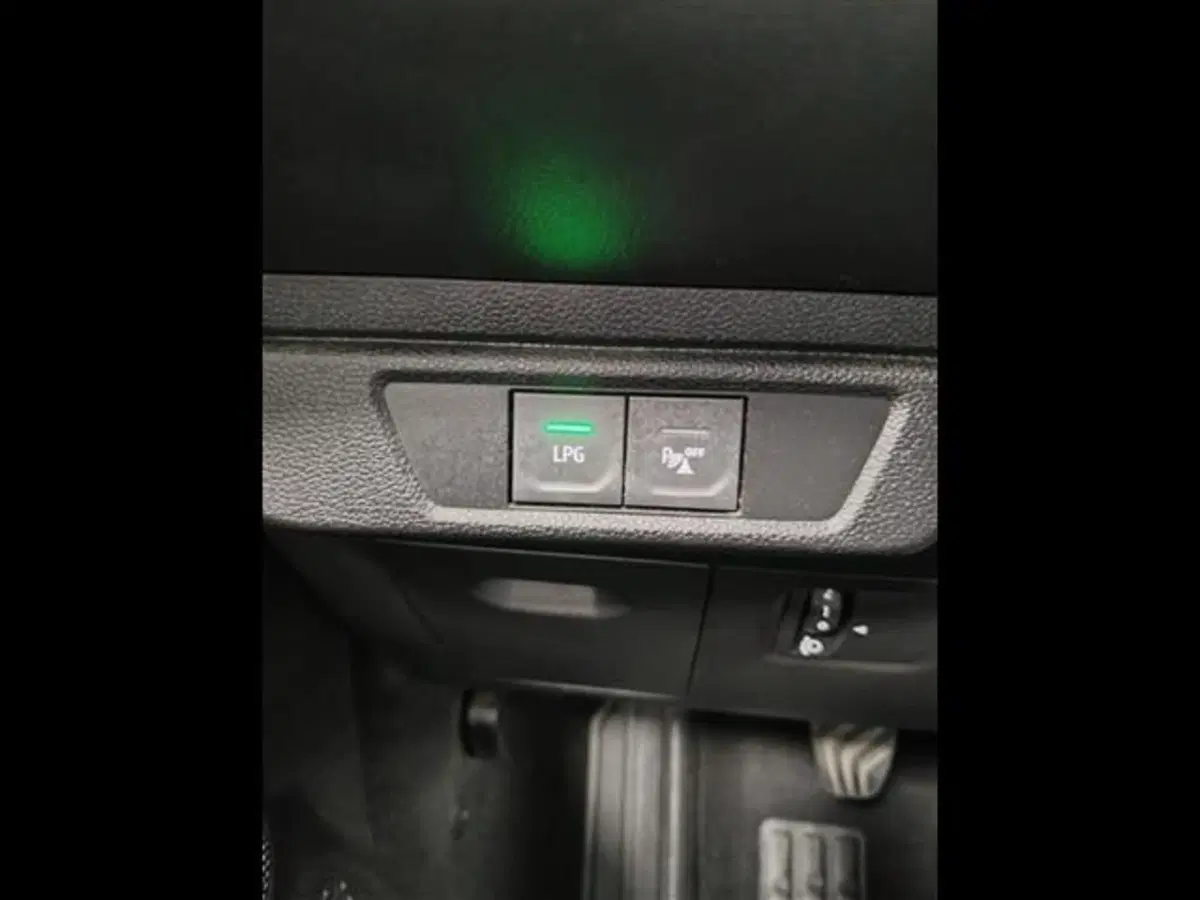 Dacia Sandero usata a Siena (7)