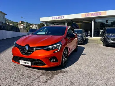 Renault Clio TCe 90 CV 5 porte Techno del 2023 usata a Sant'Agata di Militello