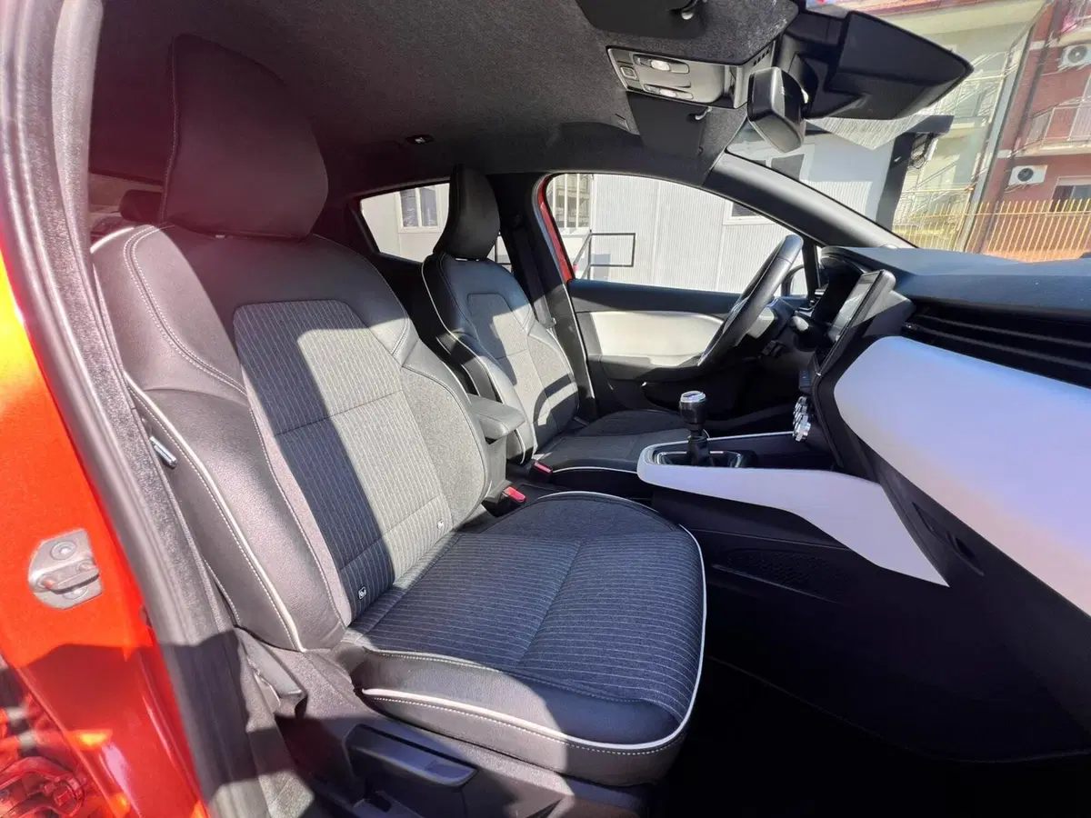 Renault Clio usata a Messina (12)