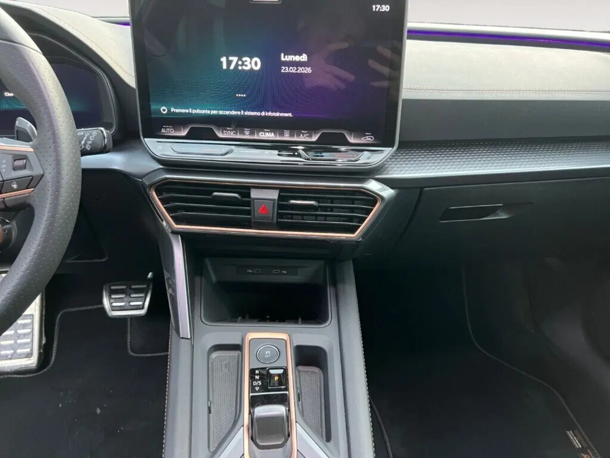 Cupra Leon usata a Verona (7)